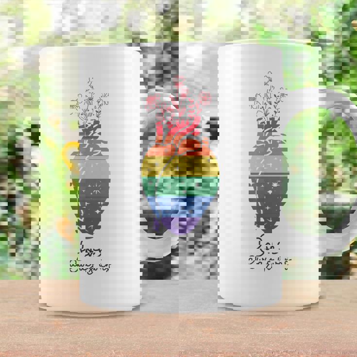 Love Wins Always Lgbt Lgbtq レインボープライド月間サポート コーヒーマグ ギフトのアイデア