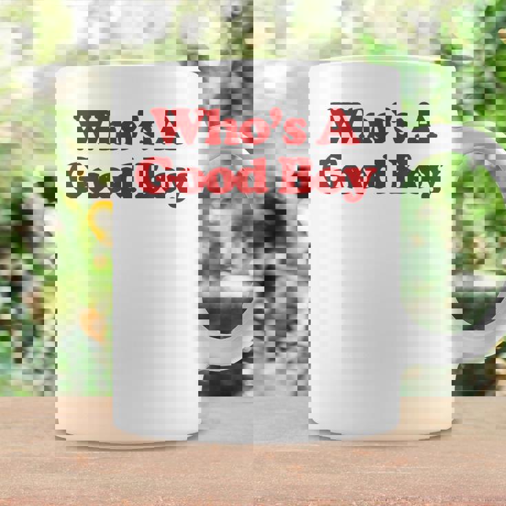 Who's A Good Boy Y2k Aesthetic Trendy コーヒーマグ ギフトのアイデア