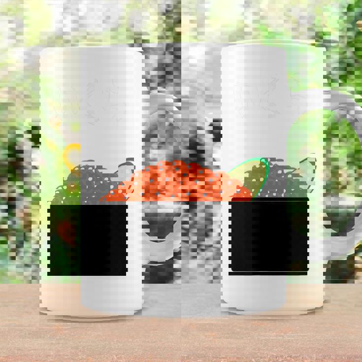 【いくら】イクラ 寿司 おすし 軍艦巻き 可愛い おもしろ 面白い 鮭 魚卵 料理 文字 ネタ ウケ狙い 文字入り 変な コーヒーマグ ギフトのアイデア