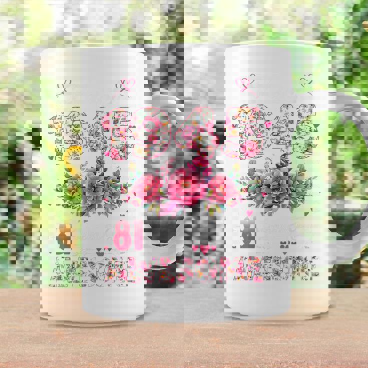 オンバック 81歳 1945年3月 花柄 81歳の誕生日 コーヒーマグ ギフトのアイデア