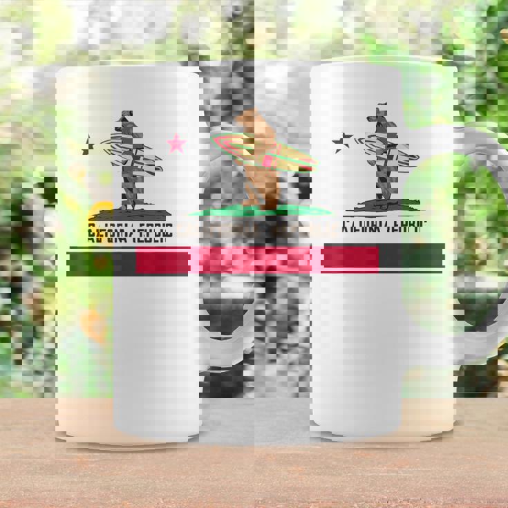 カリフォルニアシャツ、共和国旗カリフォルニアサーフィンベア コーヒーマグ ギフトのアイデア