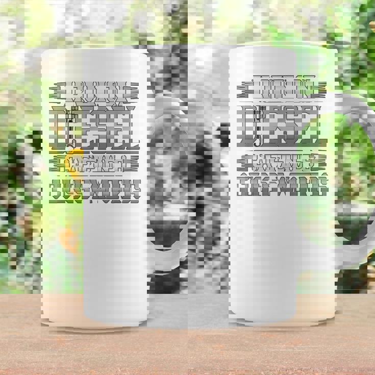 ディーゼルカフェインで走るトラック運転手 コーヒーマグ ギフトのアイデア