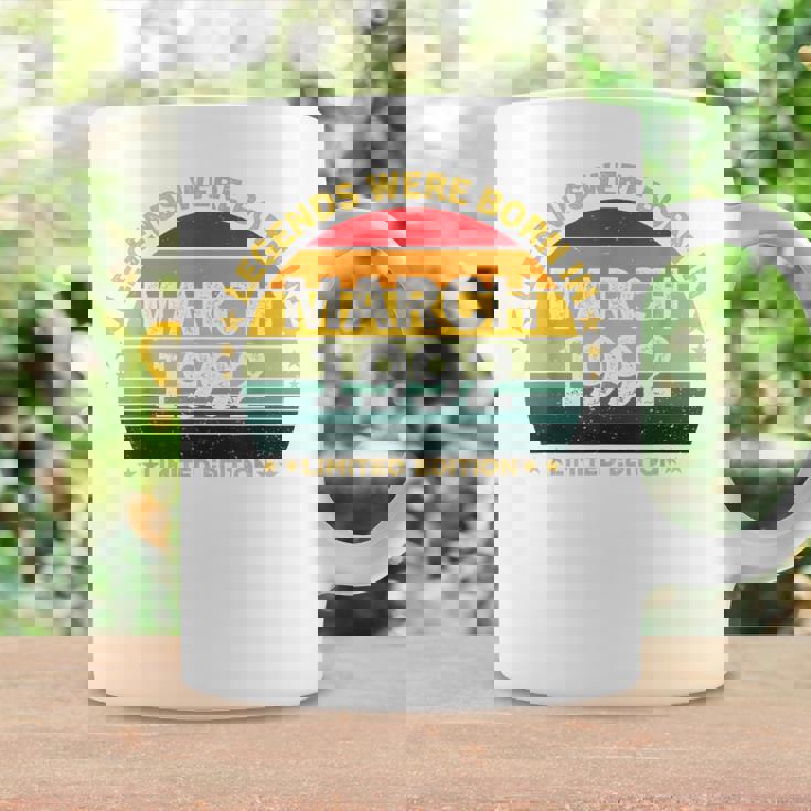 伝説は1992年3月に誕生した 34歳の誕生日 コーヒーマグ ギフトのアイデア