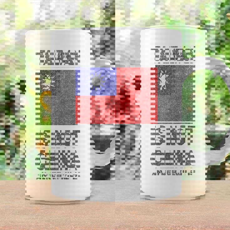 台湾は中国ではありません、反中国共産党、西近平 コーヒーマグ ギフトのアイデア