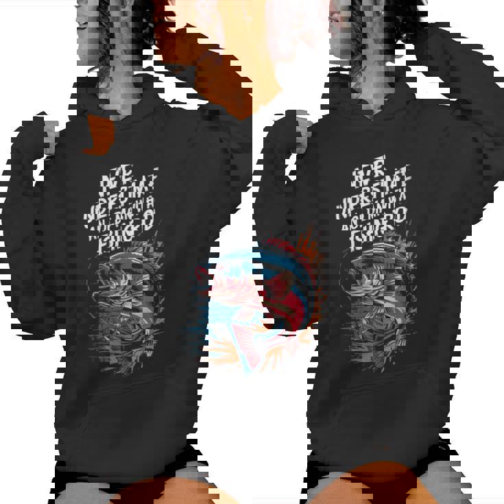 Old Man With A Fishing Rod Fishing Lover Fish Fisherman Women's Hoodie