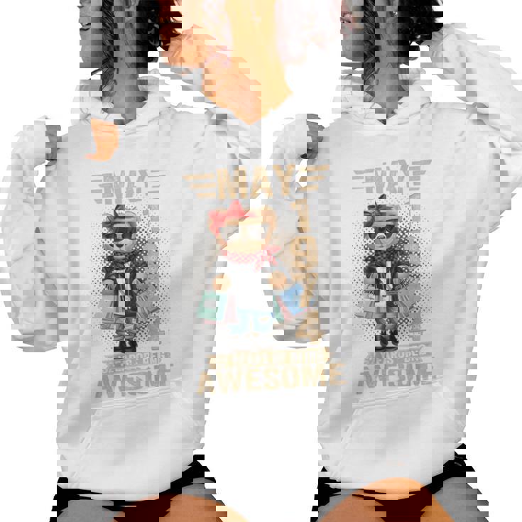 オンバック 5月52日 誕生日 男性 女性 1974年 テディベア レディースパーカー