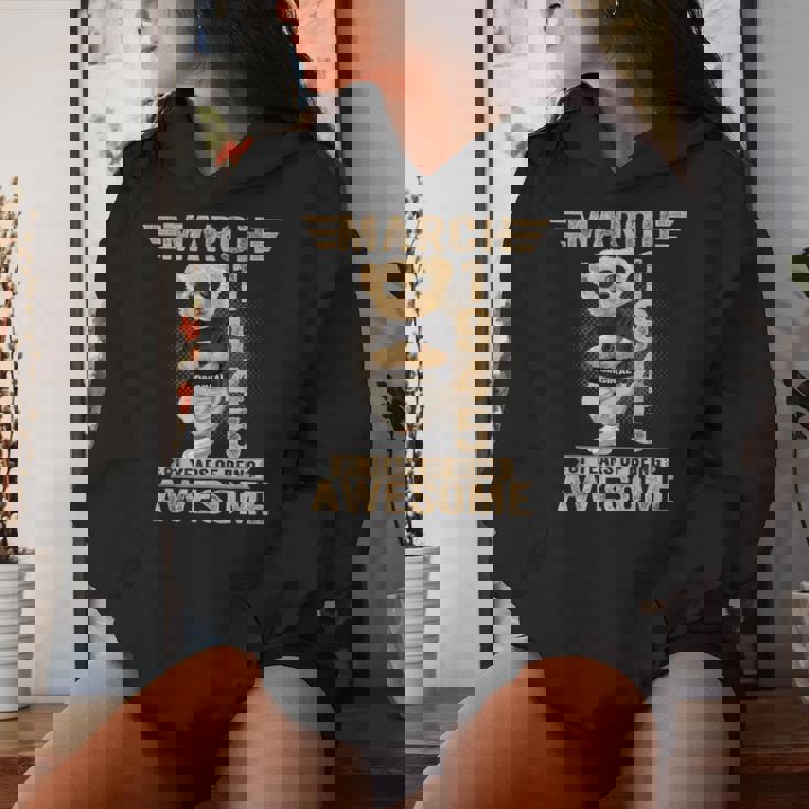 3月 81歳の誕生日 男性 女性 1945年 素晴らしいテディベア レディースパーカー 彼女への贈り物