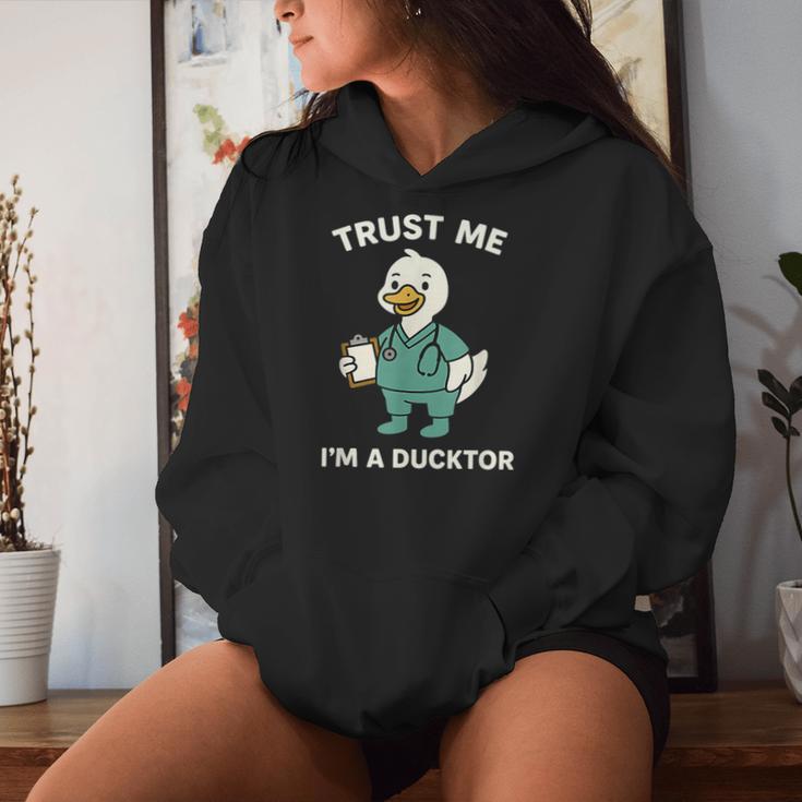 Trust Me I'm A Ducktor メディカルしゃれクワック ダックドクター レディースパーカー 彼女への贈り物