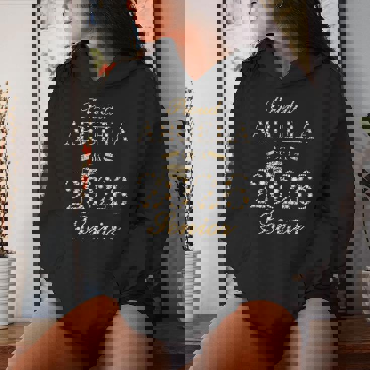 Proud Abuela Of A 2026 シニア 卒業 長袖tシャツ レディースパーカー 彼女への贈り物