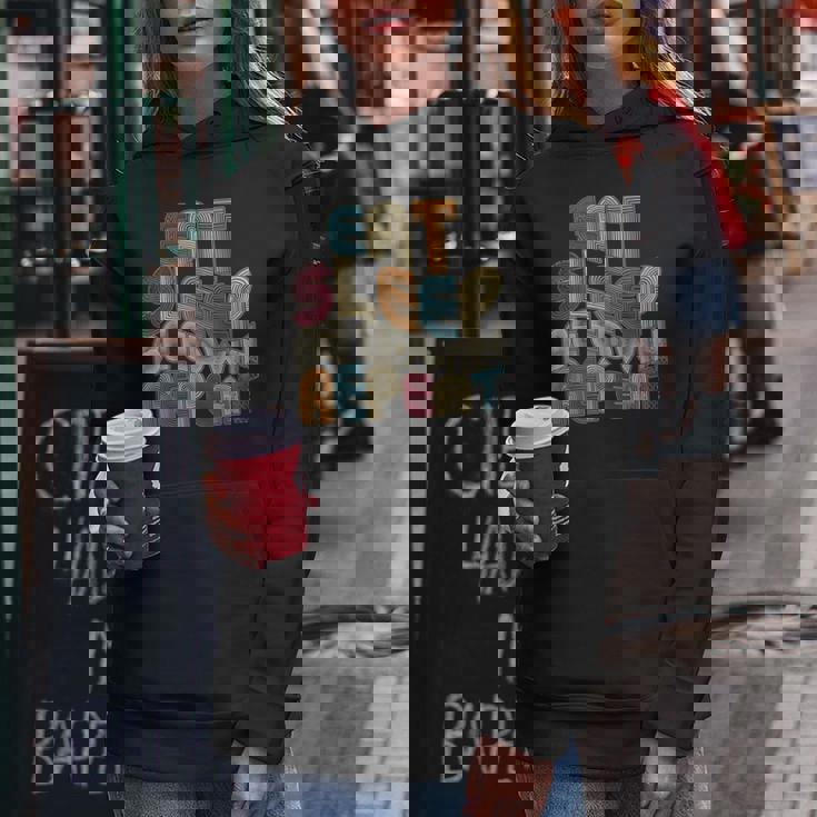 Eatleep Be Edwin Repeat Groovy Retro Edwin レディースパーカー 面白い贈り物