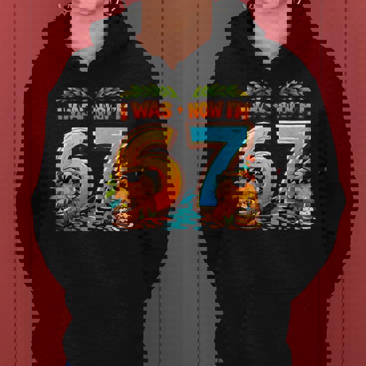 I Was 6 Now I'm 7 Birthday 67 Meme Capybara キッズ 男の子 女の子 レディースパーカー