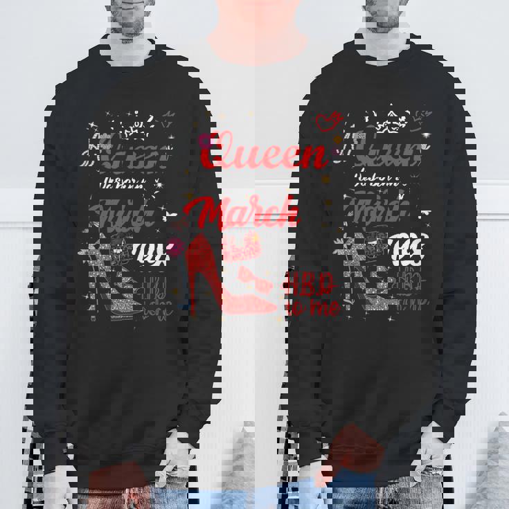 1998年3月 誕生日 この女王は1998年3月に生まれました 長袖tシャツ スウェットシャツ 高齢者への贈り物