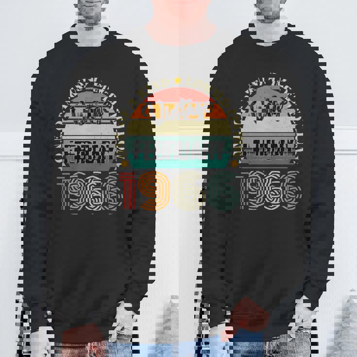 58歳 ヴィンテージ 1966年2月 58歳の誕生日 レトロ 長袖tシャツ スウェットシャツ 高齢者への贈り物