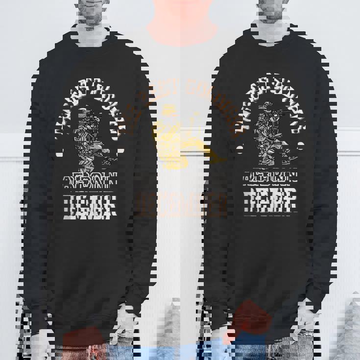 Best Soldiers Born In December Army Military Birthday Tank Top Sweatshirt Unisex Gifts for Old Men