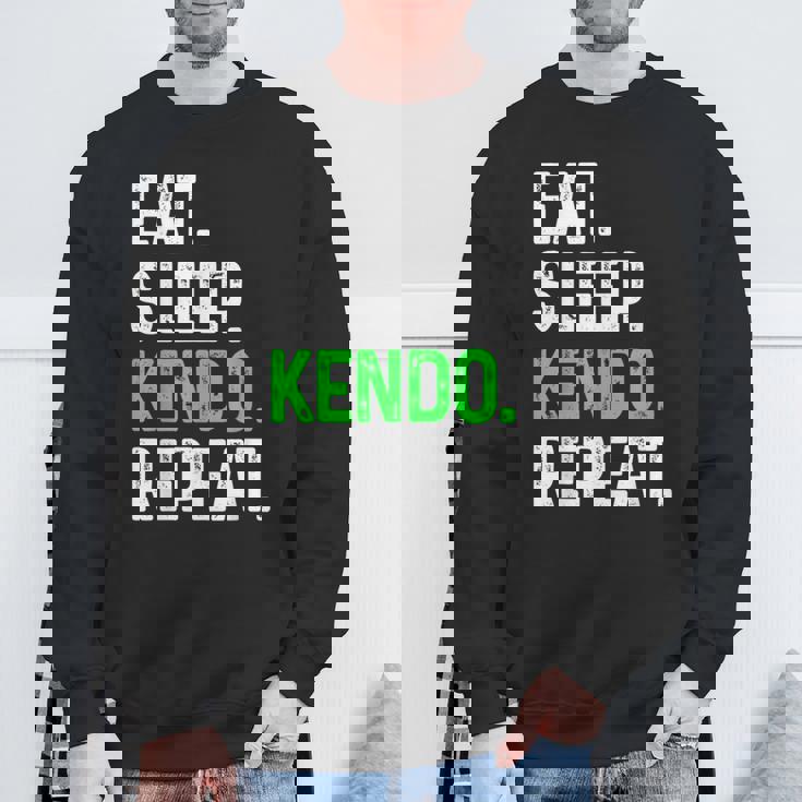 Eatleep Kendo Repeat 面白い格闘技コンバット スウェットシャツ 高齢者への贈り物