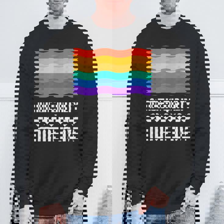 Lgbt More Equality More Lovetシャツ Lgbtq ゲイ レズビアン Lgbt スウェットシャツ 高齢者への贈り物
