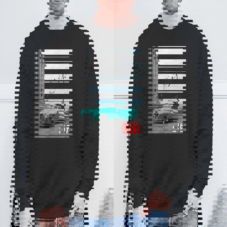 Life Picture Collection モデルと自動車 ／ エッフェル塔（1） スウェットシャツ 高齢者への贈り物