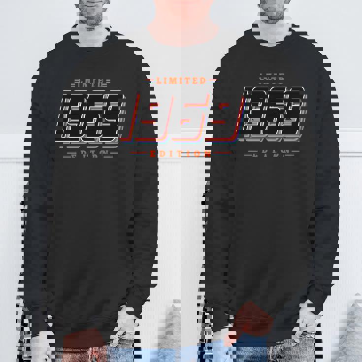 Limited 1969 Edition 56 誕生日デザイン 長袖tシャツ スウェットシャツ 高齢者への贈り物