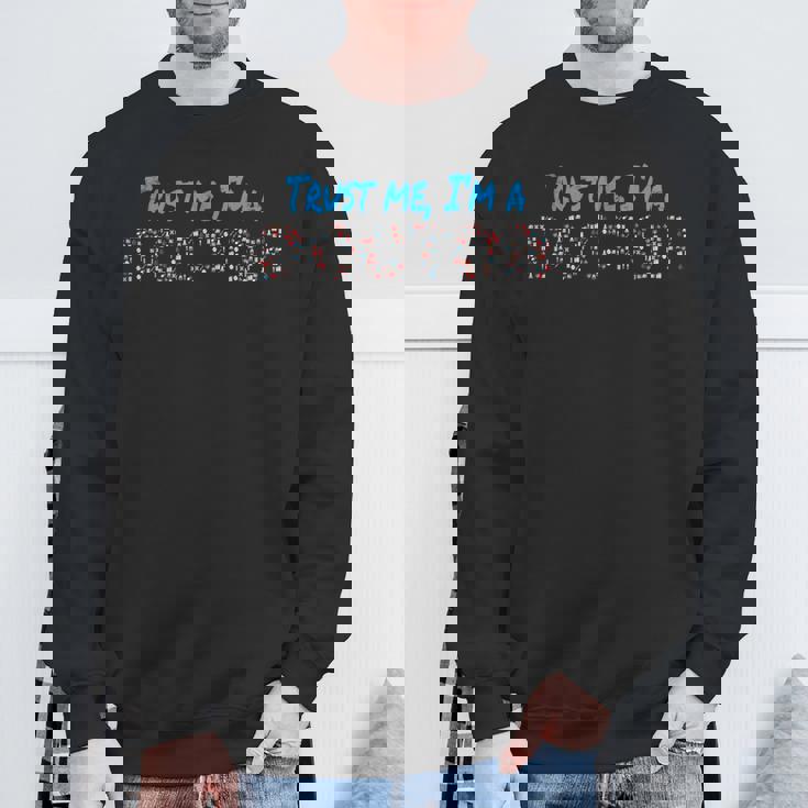 Trust Me I'm A Doctor 私を信じて、私は医者だ医師 卒業 博士号 スウェットシャツ 高齢者への贈り物