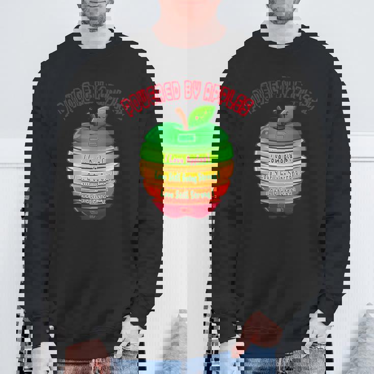 「Powered By Apples（リンゴの力）」リンゴ スライス 充電 バッテリー 残量 おもしろみ 可愛い スウェットシャツ 高齢者への贈り物