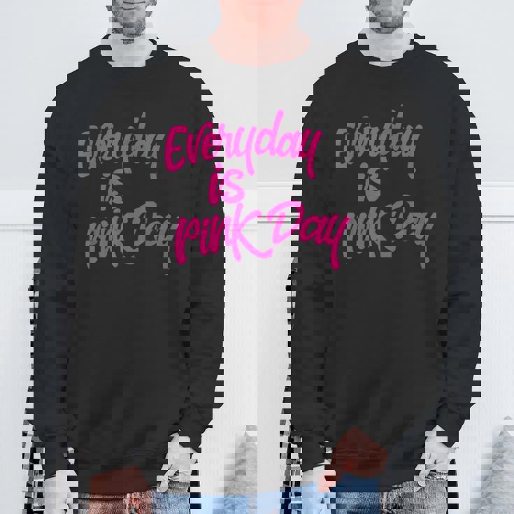 いじめ防止ピンクデイバディ Not A Bully End The Hate スウェットシャツ 高齢者への贈り物