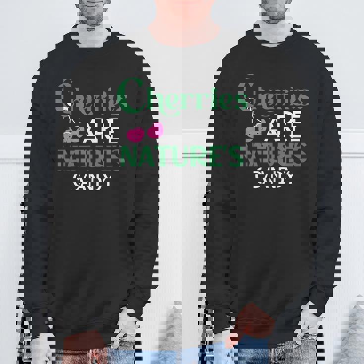 さくらんぼは自然のキャンディー、食べて健康によい名言 スウェットシャツ 高齢者への贈り物