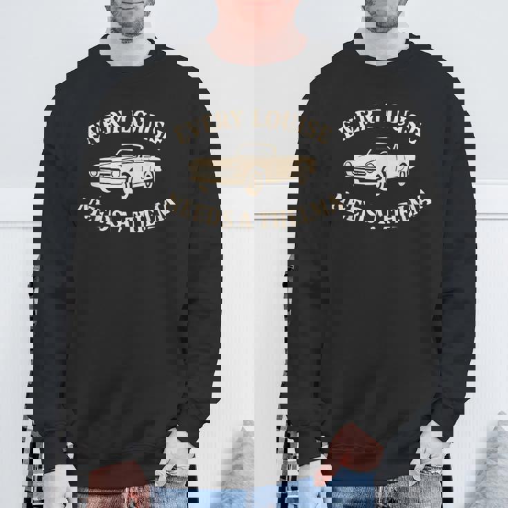 すべてのルイーズにはテルマの親友が必要 スウェットシャツ 高齢者への贈り物