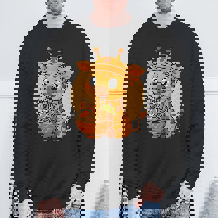 カワイイキリン食べるラーメングラフィック 日本のキリングラフィック スウェットシャツ 高齢者への贈り物