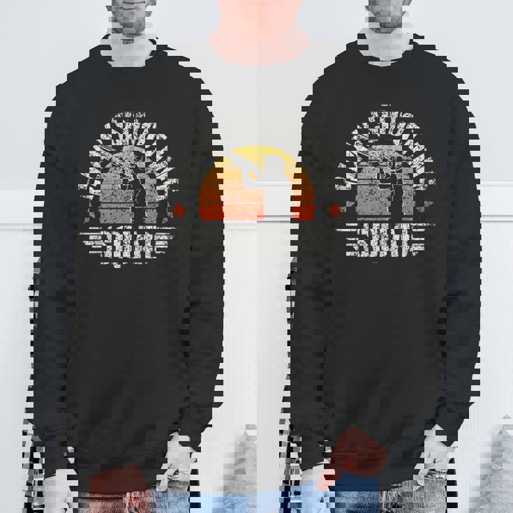 クレー射撃チーム トラップ ピジョン ショットガン からのプル クレー射撃 スウェットシャツ 高齢者への贈り物