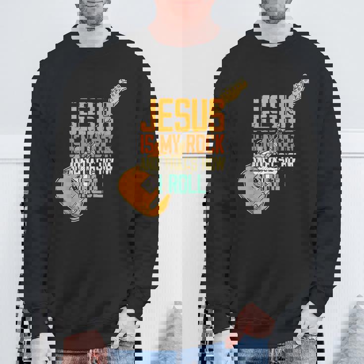 ジーザス・イズ・マイ・ロック・アンド・ザット・イズ・ハウ・アイ・ロール クリスチャン スウェットシャツ 高齢者への贈り物