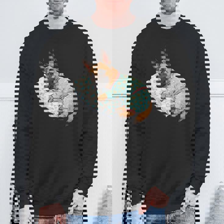 パジャマで寝ているかわいいベルギーのマリノア犬就寝アート 長袖tシャツ スウェットシャツ 高齢者への贈り物