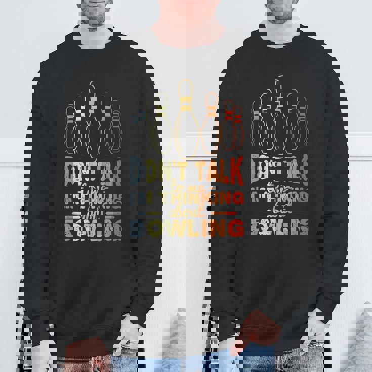 ビンテージボウリングジョークボウリングスポーツ スウェットシャツ 高齢者への贈り物