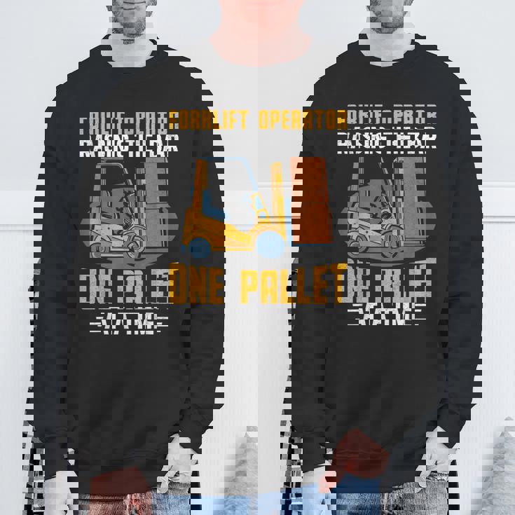 フォークリフト オペレーター レイジングバー パレット フォークリフトドライバー スウェットシャツ 高齢者への贈り物