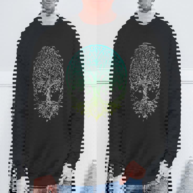 ユグドラシルの生命の木 バイキングの北欧のルーン文字の着用 スウェットシャツ 高齢者への贈り物