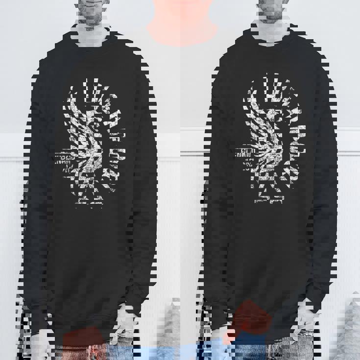 リバプール イングランド Est 1207 ラウンド ホワイト アンティーク調プリント スウェットシャツ 高齢者への贈り物