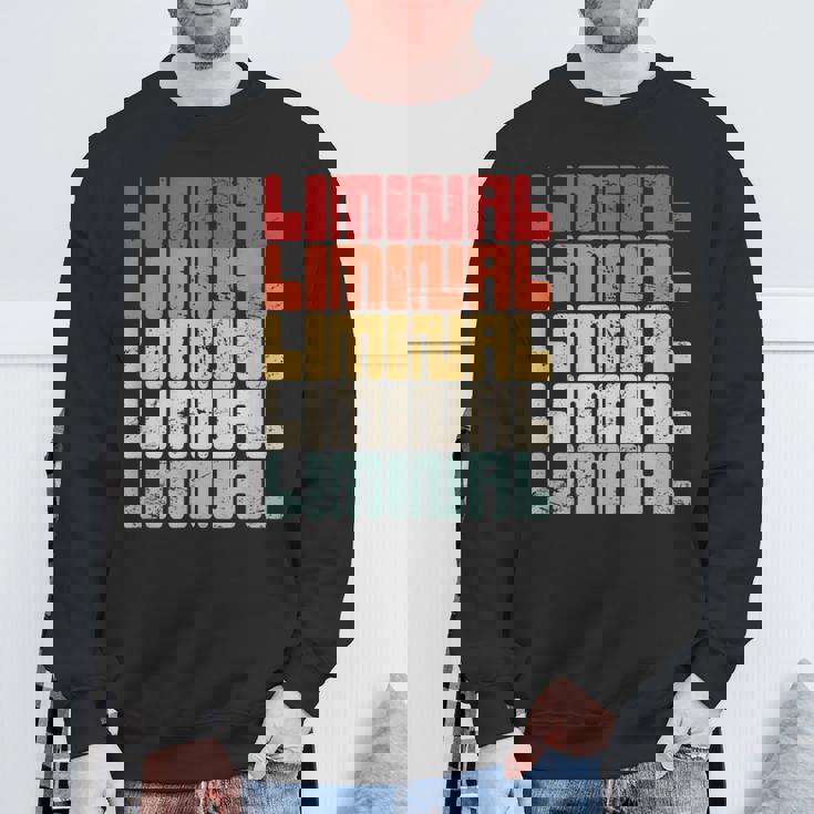 リミナルスペース インターネットミーム リミナルスペース スウェットシャツ 高齢者への贈り物