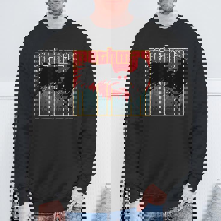 レトロモスマン-オリジナルのウェストバージニアクリプティッドアートワーク スウェットシャツ 高齢者への贈り物