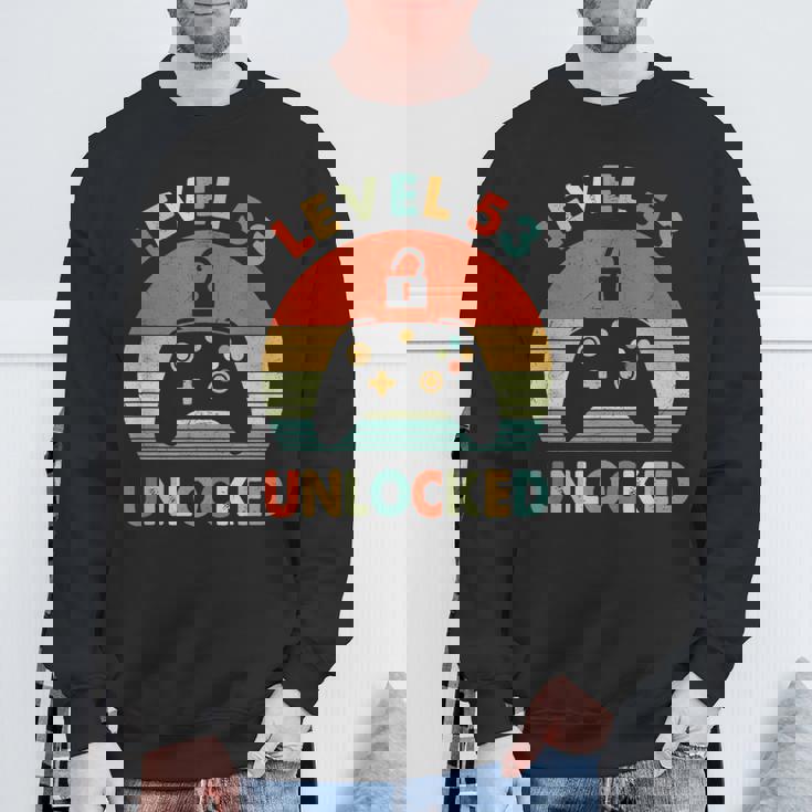 レベル53アンロック ヴィンテージ 53歳の誕生日ゲーマー 面白いゲーム スウェットシャツ 高齢者への贈り物