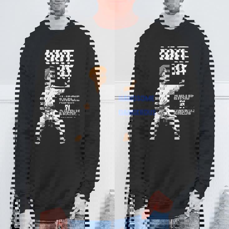 少年空手 キッズ空手ファイター格闘技 長袖tシャツ スウェットシャツ 高齢者への贈り物