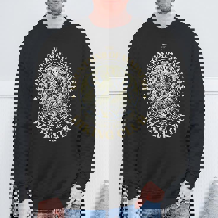 山岳狂気ラブクラフトハイキングとクトゥルフ・ミスカトニック スウェットシャツ 高齢者への贈り物