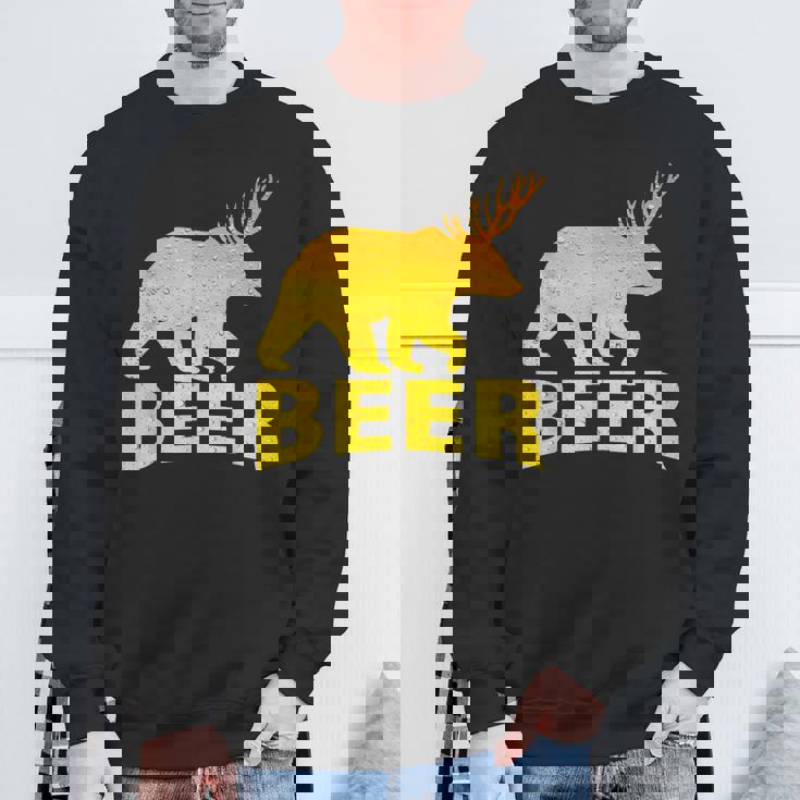 狩猟 ビール スピリット 動物 ティー ベア 鹿 ティー ビール クマ 鹿 スウェットシャツ 高齢者への贈り物