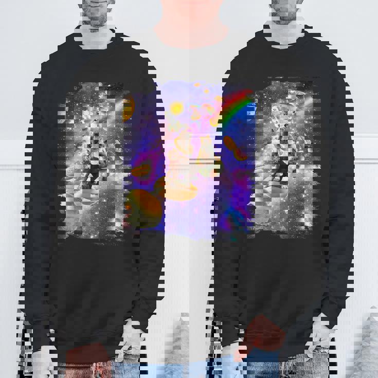 虹銀河のホットドッグに乗る宇宙の猫 スウェットシャツ 高齢者への贈り物