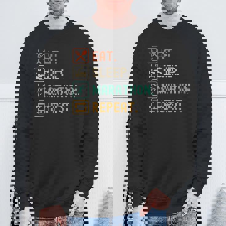 食べる睡眠マラソンリピート面白いマラソンランナー スウェットシャツ 高齢者への贈り物