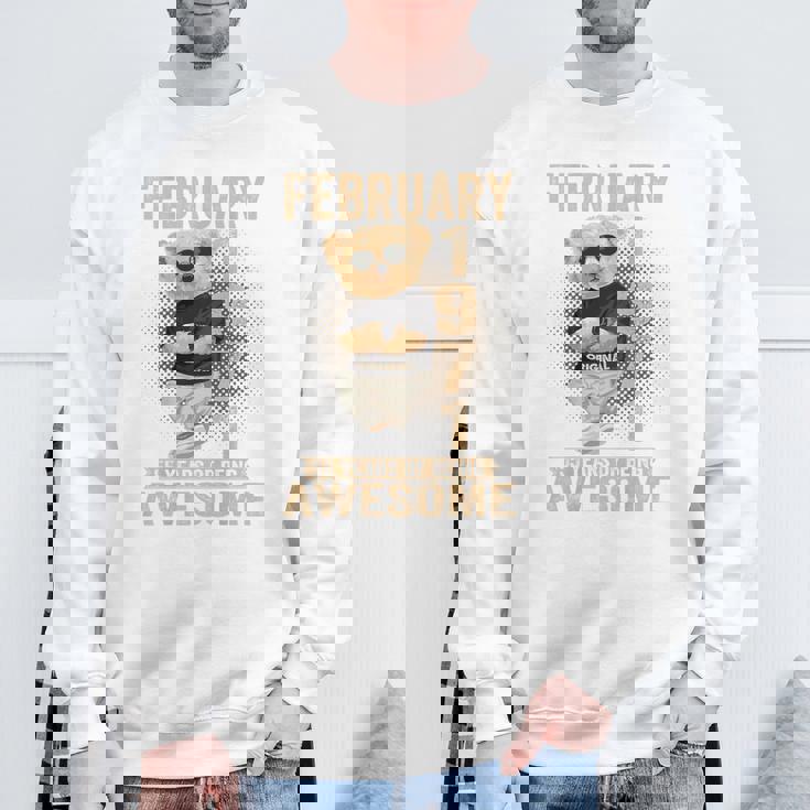 On Back 1971年2月 55歳の誕生日 55歳 テディベア スウェットシャツ 高齢者への贈り物