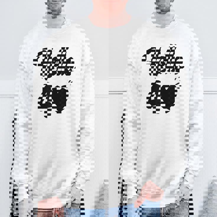 こんにちは40歳 40歳 40歳 誕生日 四十歳 母 スウェットシャツ 高齢者への贈り物