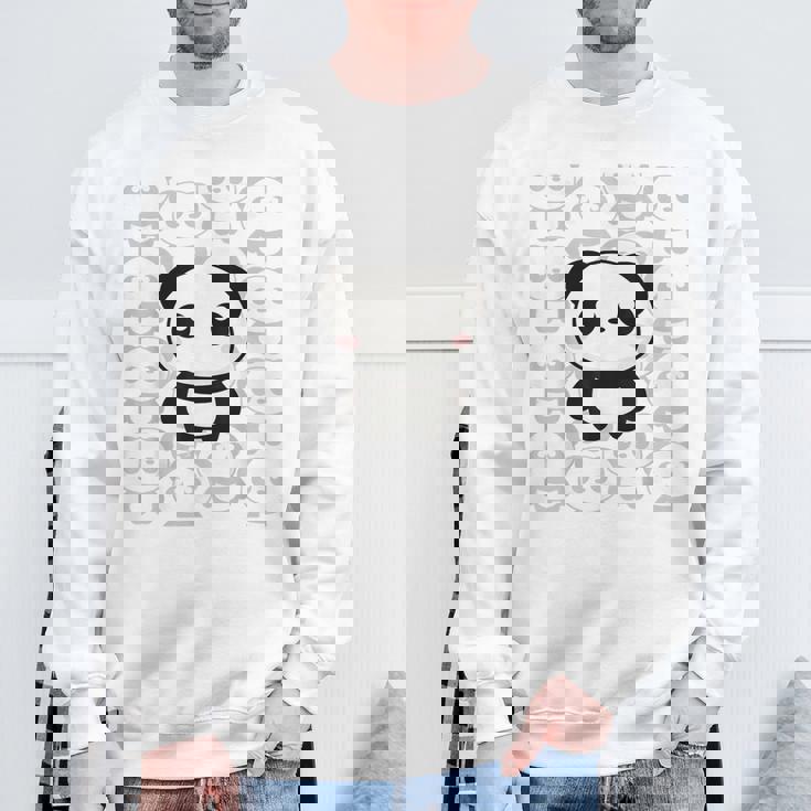 やさしく目立つパンダ ほっこり癒しのパンダイラスト スウェットシャツ 高齢者への贈り物