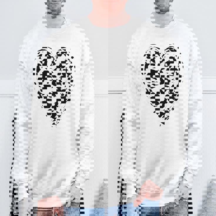 シックなハートプリントの牛柄。 スウェットシャツ 高齢者への贈り物