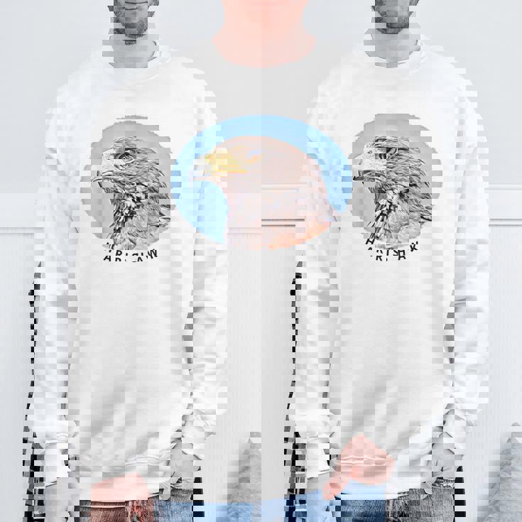 ハリスホークはベイウィングダスキーまたはウルフホークスとも呼ばれています。 スウェットシャツ 高齢者への贈り物