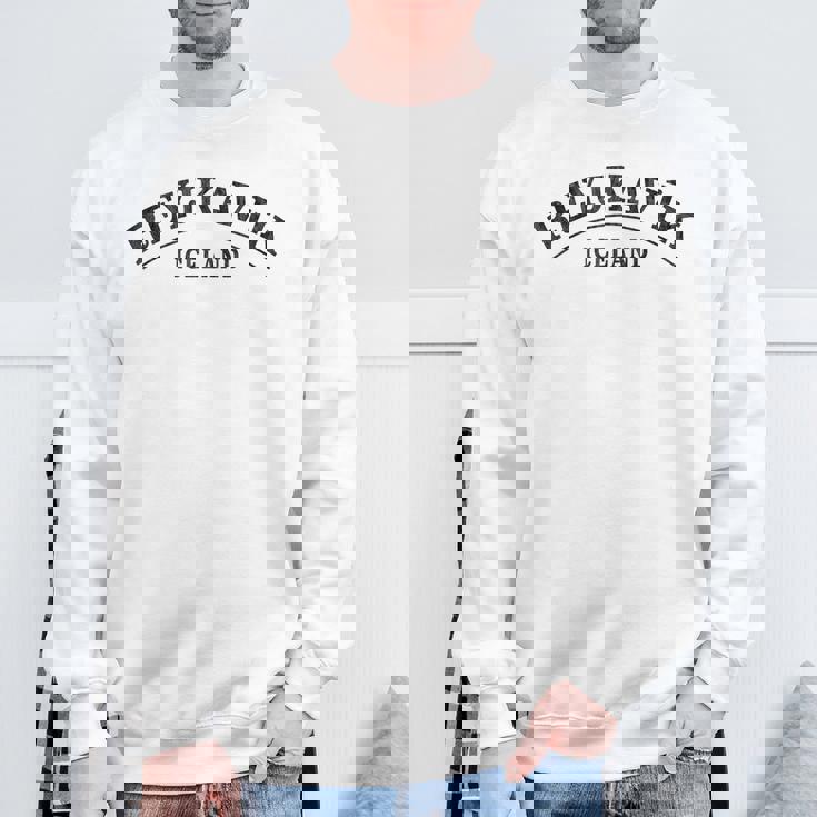 レイキャビク アイスランド レイキャビク アイスランド スウェットシャツ 高齢者への贈り物