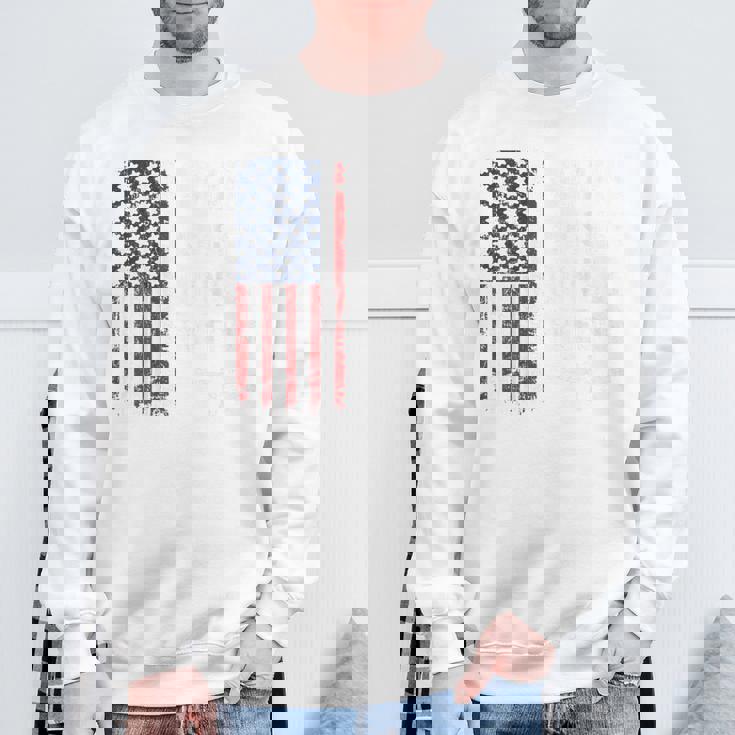 葉巻ウィスキーガン&フリーダム アメリカ国旗 7月4日 バック スウェットシャツ 高齢者への贈り物